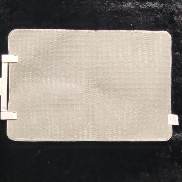 PINK warm and cozy bath mat - Picture 2 of 4